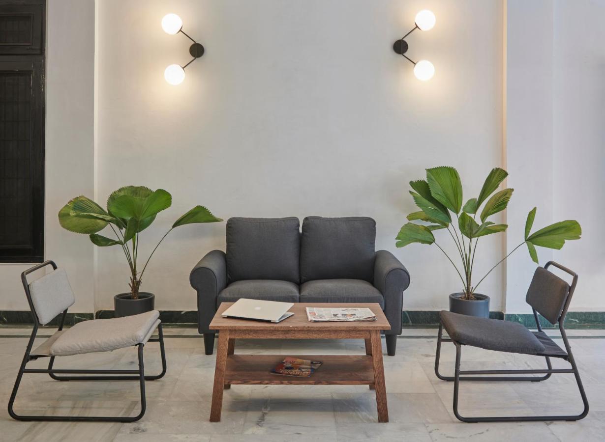 Apartamento Poshtel Vns Varanasi Exterior foto