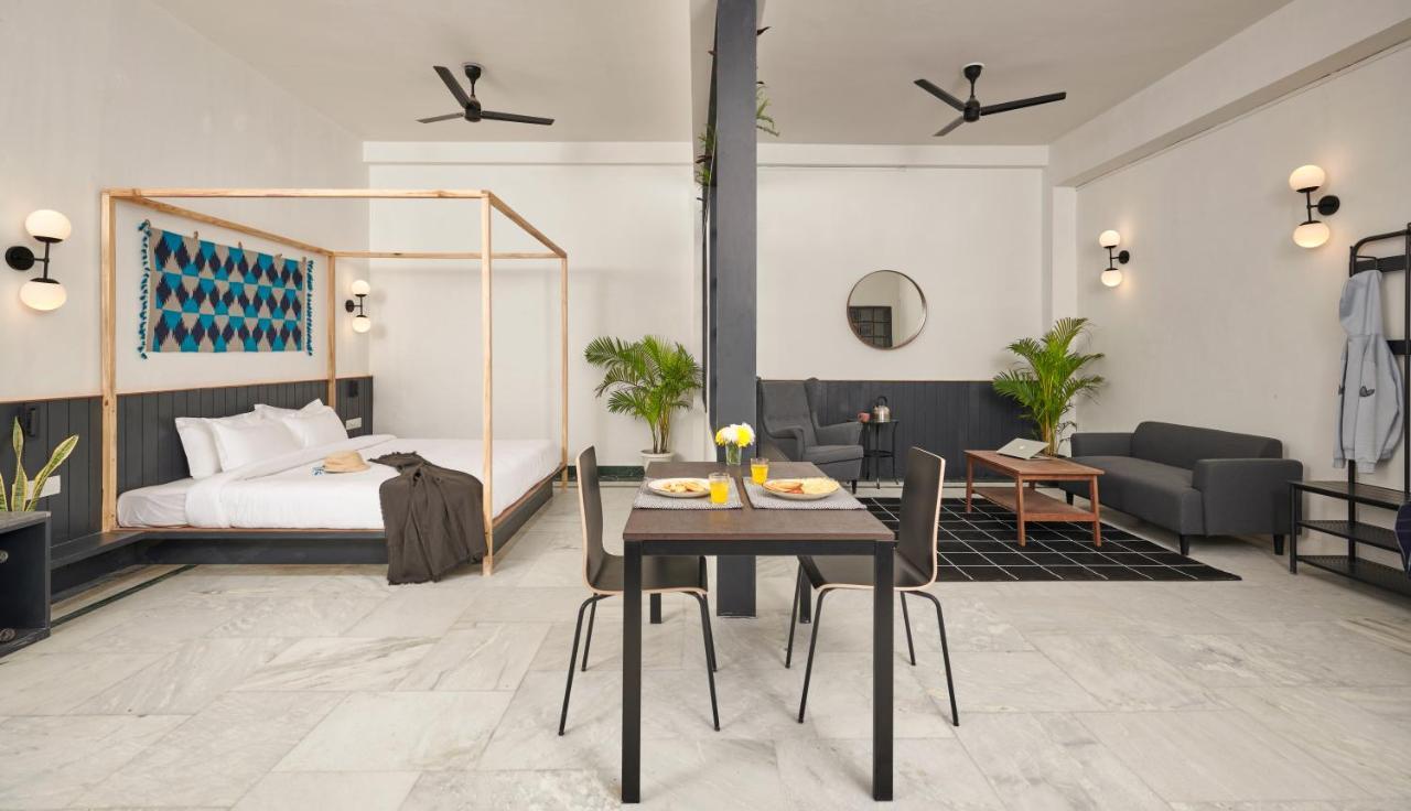 Apartamento Poshtel Vns Varanasi Exterior foto